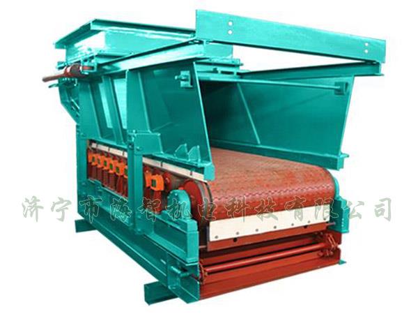帶式（甲帶）給料機具有運行平穩(wěn)、節(jié)能、環(huán)保等優(yōu)點